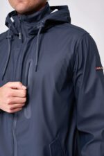 Chubasquero largo hombre con capucha extraíble 100% impermeable - Batela - Imagen 2